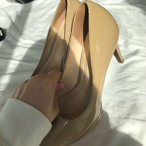 Cole Haan Nude Patent Pumps Size 6 WORN TWICE